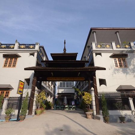 Inlay Palace Hotel Nyaung Shwe Ngoại thất bức ảnh