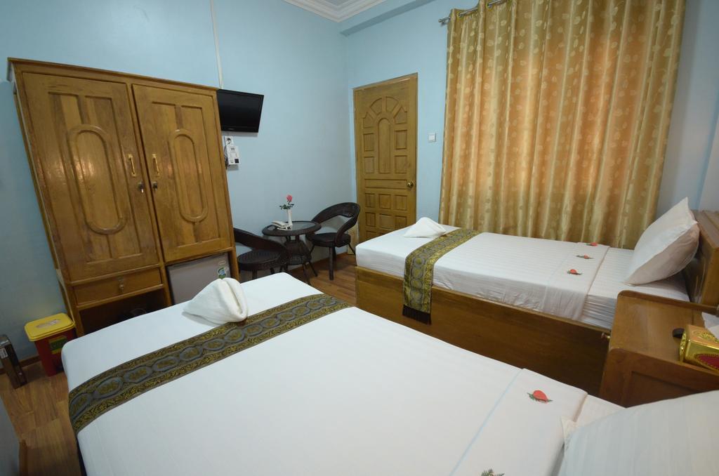 Inlay Palace Hotel Nyaung Shwe Ngoại thất bức ảnh