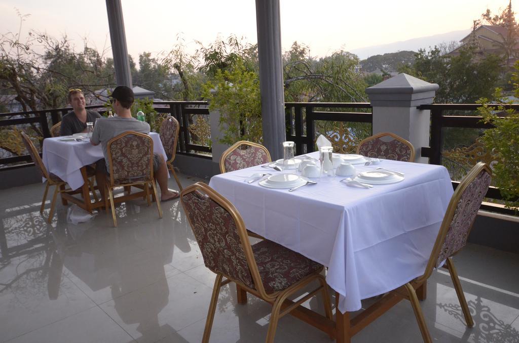 Inlay Palace Hotel Nyaung Shwe Ngoại thất bức ảnh
