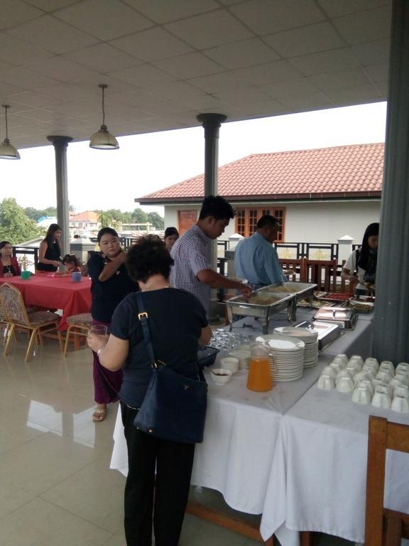 Inlay Palace Hotel Nyaung Shwe Ngoại thất bức ảnh