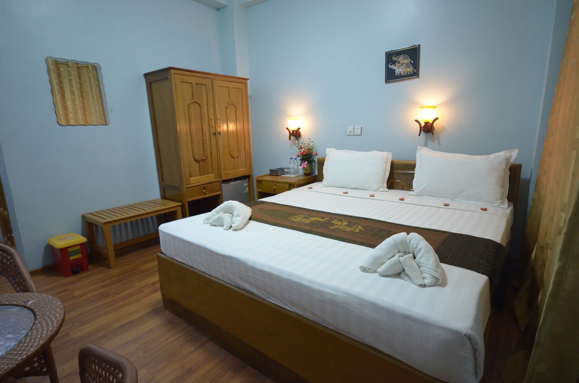 Inlay Palace Hotel Nyaung Shwe Ngoại thất bức ảnh